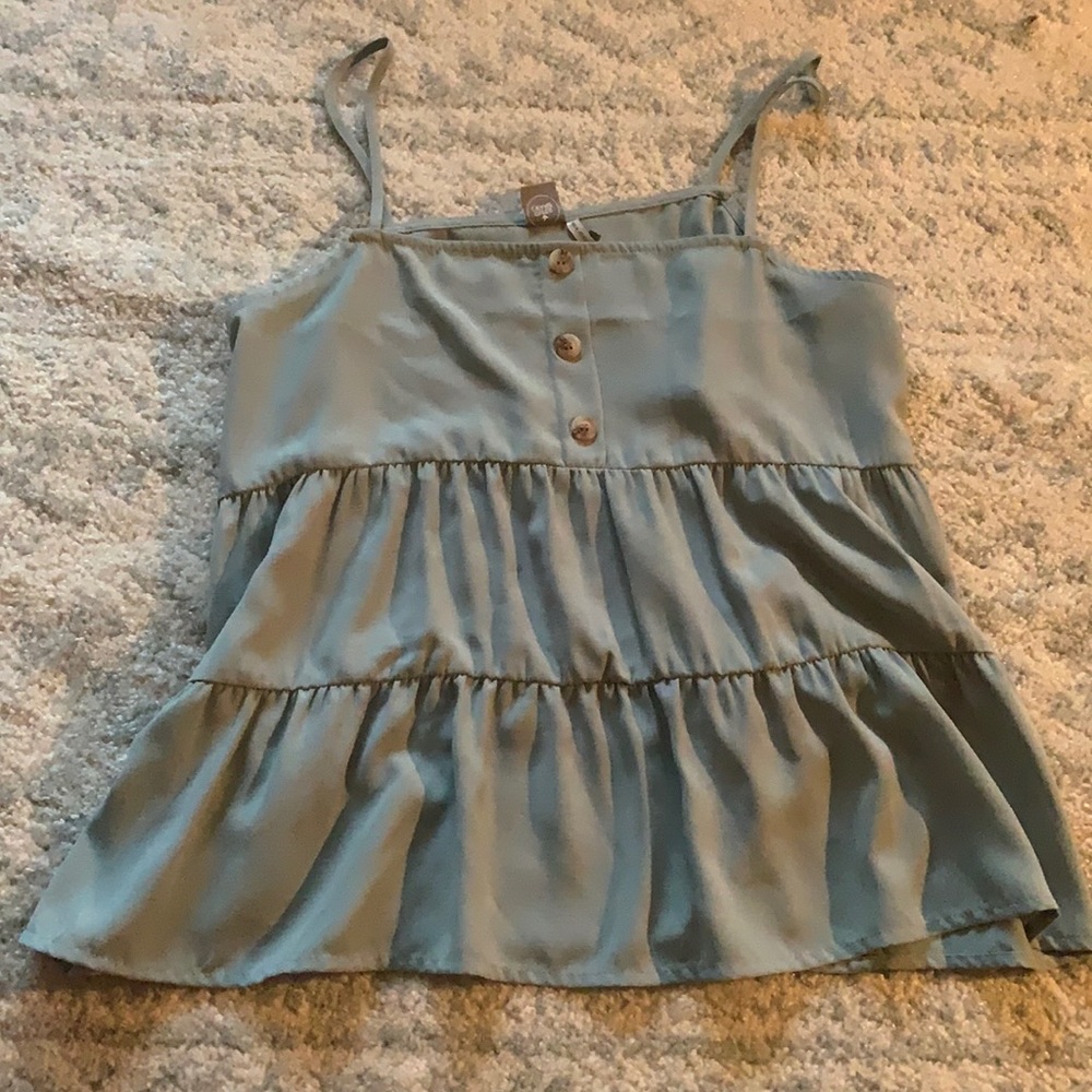 SAGE GREEN FLOWY TOP BLOUSE